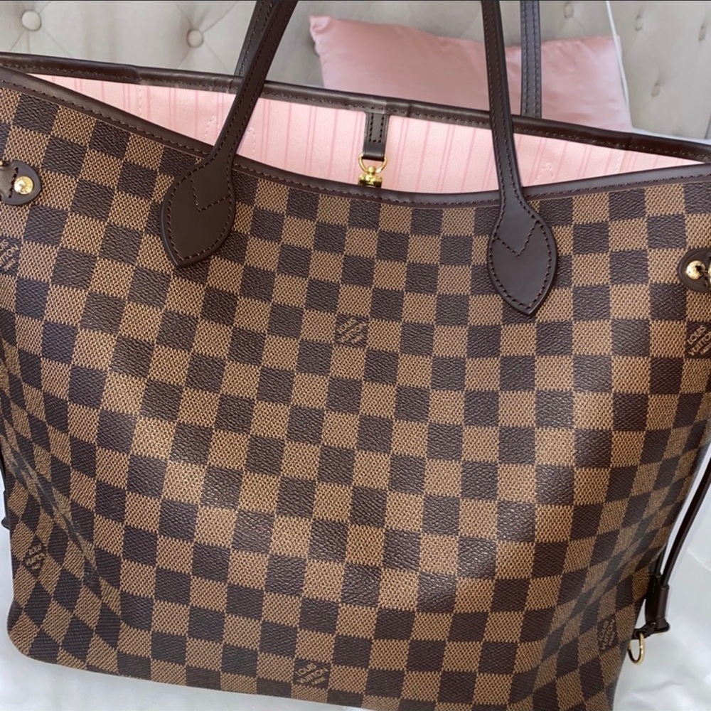 Louis Vuitton Neverfull MM